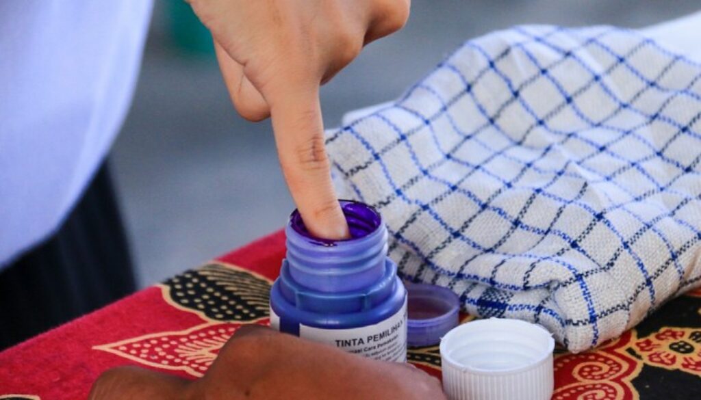 Panduan Memilih Peralatan Pemilu yang Tepat - PT. Kharisma Chemindo